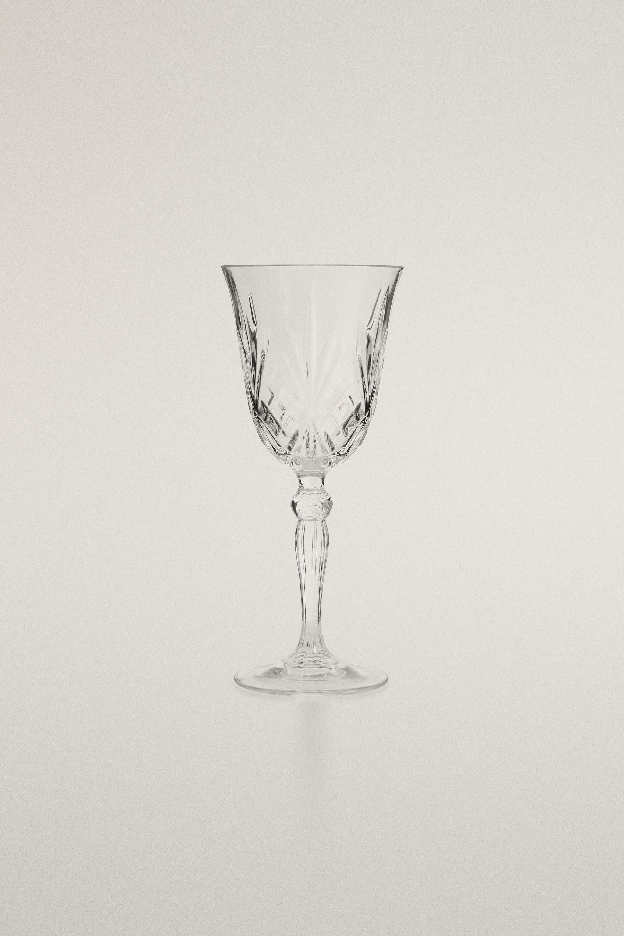 VERRE À VIN TAILLÉ CRISTALLIN